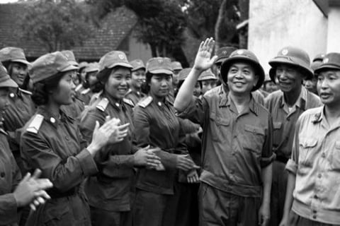 SƠ KẾT THI ĐUA KỶ NIỆM 77 NĂM NGÀY THÀNH LẬP QUÂN ĐỘI NHÂN DÂN VIỆT NAM (22/12/1944- 22/12/2021) - VỚI CHỦ ĐIỂM  UỐNG NƯỚC NHỚ NGUỒN